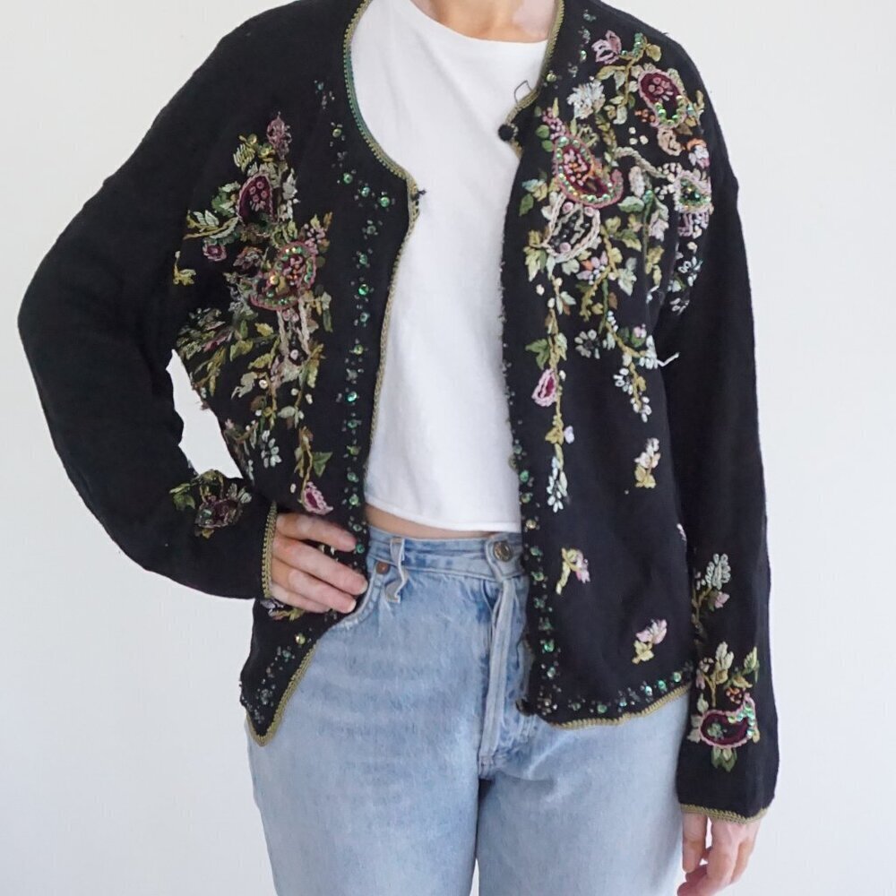 VTG Tiara Black Floral Embroidered Beaded Cotton Knit Jacket Grandmacore Roses M